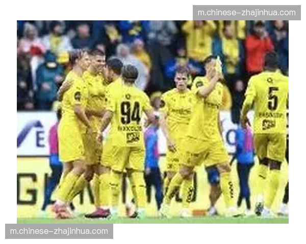 卡拉巴赫面对快速反击失位严重 防线纵向压缩能力亟待提升